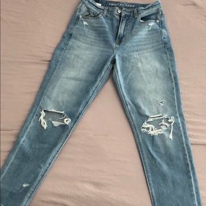 American eagle size 4 (regular) mom jean